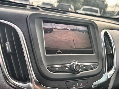 Used 2024 Chevrolet Equinox LS w/ Midnight Edition FWD image 14