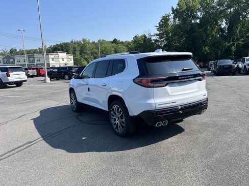 New 2026 GMC Acadia Denali Ultimate AWD/4WD image 6