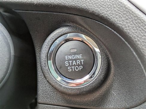 Certified 2023 Subaru Crosstrek 2.5i Limited w/ Moonroof Package image 25