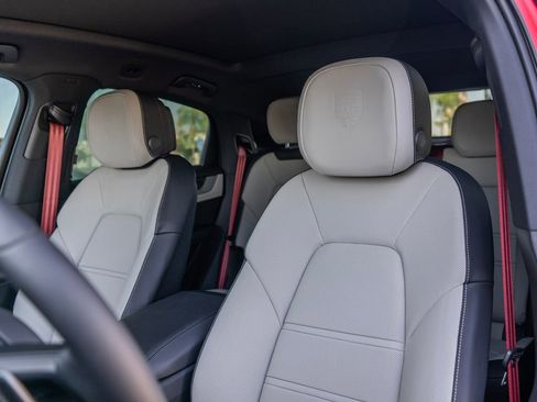 New 2026 Porsche Cayenne S AWD/4WD image 4
