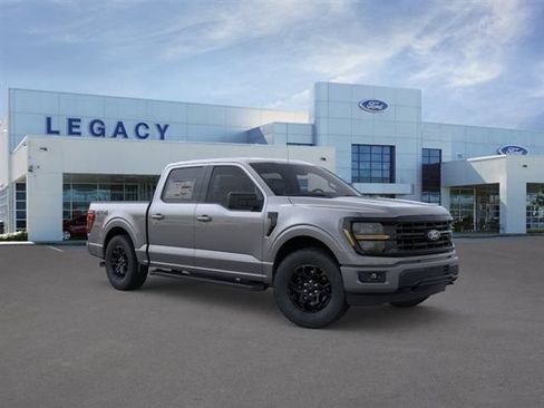 New 2026 Ford F150 XLT w/ XLT Black Appearance Package AWD/4WD image 7