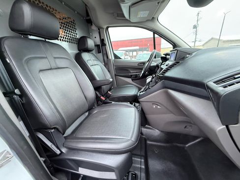 Used 2022 Ford Transit Connect XL image 28