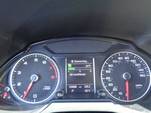 Used 2016 Audi Q5 2.0T Premium Plus w/ Technology Package image 18