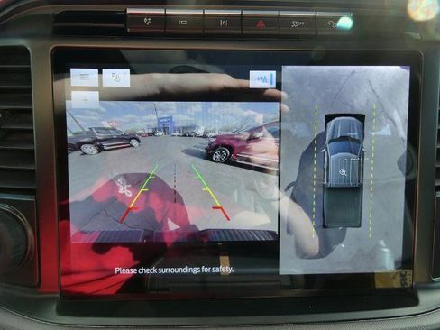 Certified 2022 Ford F150 Platinum w/ Equipment Group 701A High image 38