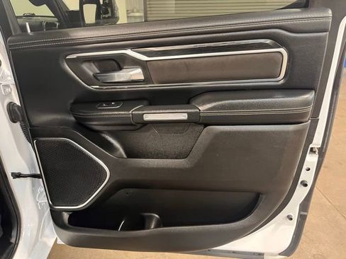 Used 2024 RAM 1500 Laramie image 15