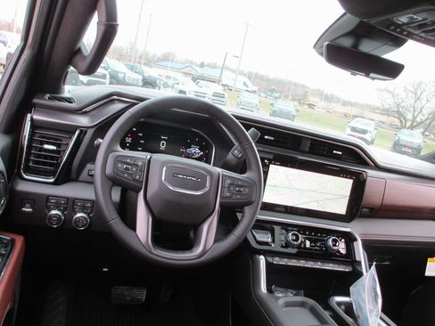 New 2026 GMC Sierra 2500 Denali Ultimate image 15