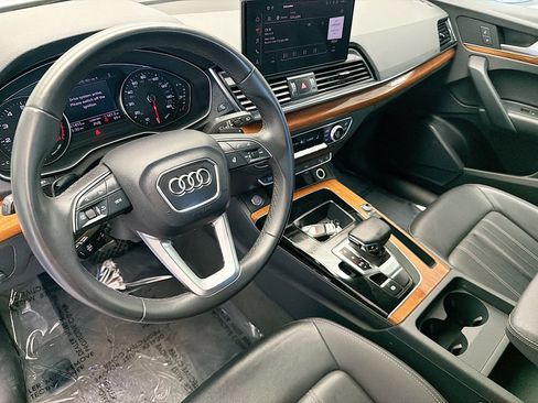 Used 2023 Audi Q5 2.0T Premium image 7