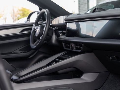 New 2025 Porsche Macan 4S Electric image 48