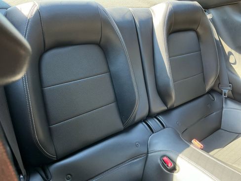 Used 2017 Ford Mustang GT Premium w/ GT Performance Package image 19