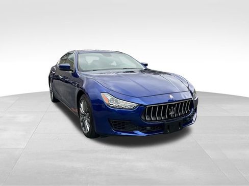 Used 2018 Maserati Ghibli GranSport image 7
