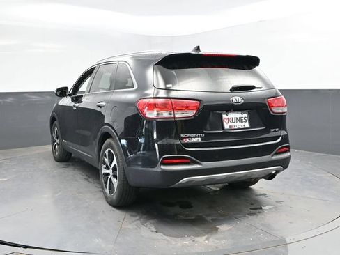 Used 2018 Kia Sorento EX AWD/4WD image 9
