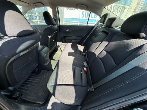 Used 2014 Honda Accord Sport image 11