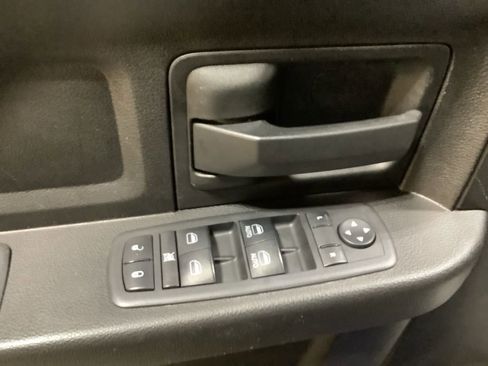 Used 2019 RAM 1500 Express image 20