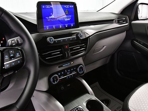 New 2025 Ford Escape Active w/ Cold Weather Package image 22