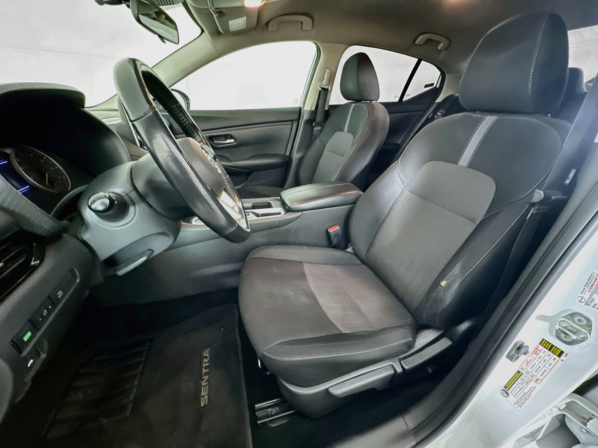 Used 2022 Nissan Sentra SV w/ Trunk Package FWD image 13