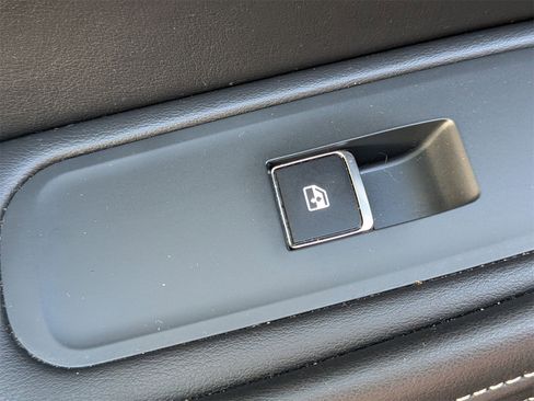 Used 2023 INFINITI QX60 Sensory w/ Vision Package image 30