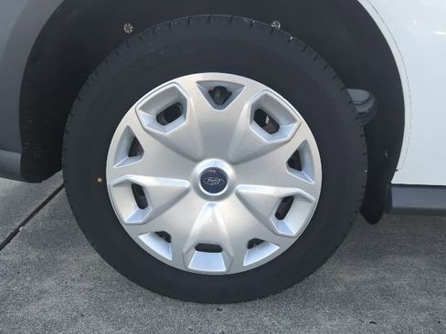 Used 2016 Ford Transit Connect XL image 9