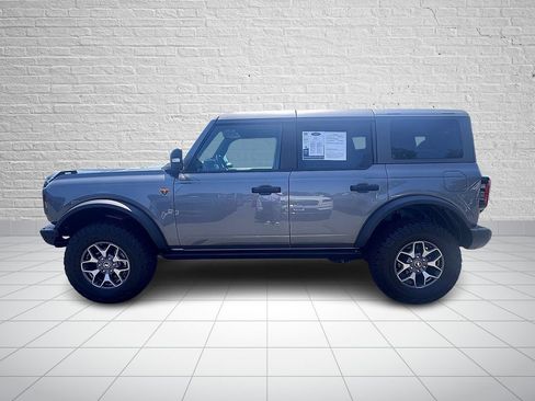 Used 2024 Ford Bronco Badlands AWD/4WD image 7
