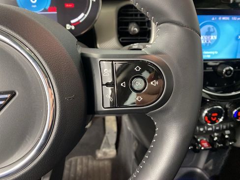 Certified 2024 MINI Cooper S image 15