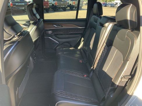 Used 2022 Jeep Grand Cherokee Summit w/ Advanced Protech Group IV image 57