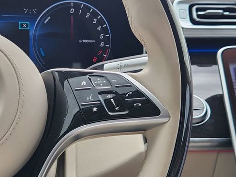 Used 2024 Mercedes-Benz S 580e 4MATIC Sedan image 29