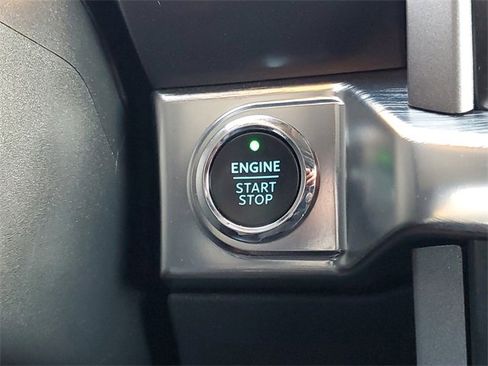 Certified 2023 Ford F150 Lariat w/ Equipment Group 502A High image 21