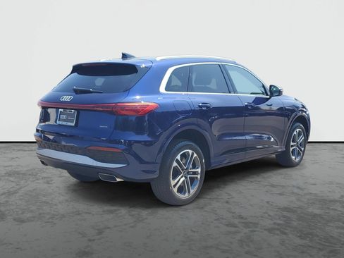 New 2025 Audi Q5 Premium AWD/4WD image 4
