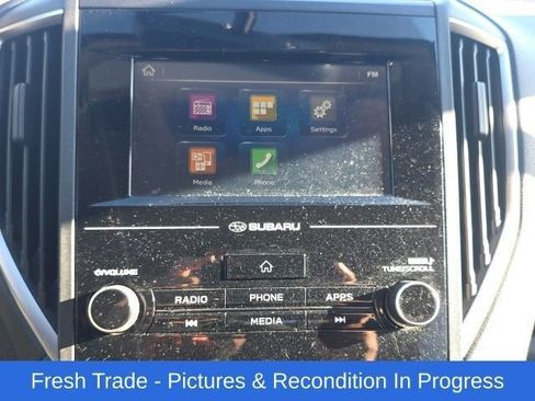Used 2018 Subaru Crosstrek 2.0i Premium AWD/4WD image 16