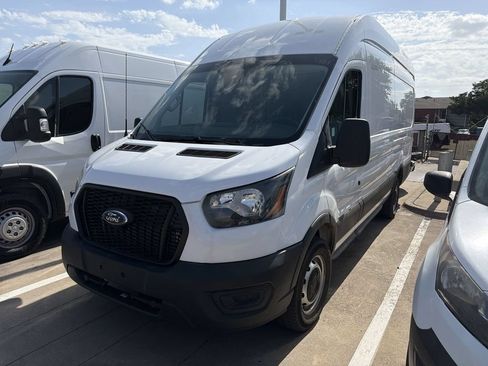 Used 2025 Ford Transit 250 148 High Roof Extended RWD image 1