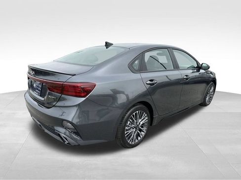 Used 2024 Kia Forte GT-Line FWD image 5