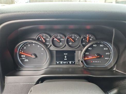Used 2021 Chevrolet Silverado 1500 Custom image 20