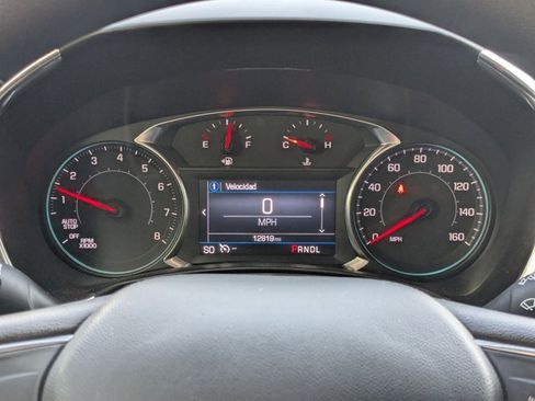 Used 2023 Chevrolet Equinox LS w/ LS Convenience Package FWD image 3