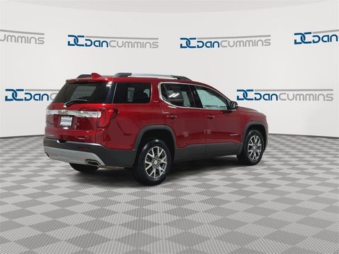 Used 2023 GMC Acadia SLT image 8