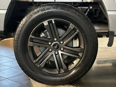 Used 2022 Ford F150 XLT w/ Equipment Group 302A High AWD/4WD image 22