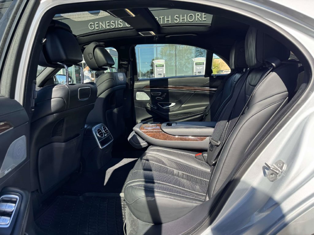 Used 2018 Mercedes-Benz S 560 4MATIC Sedan image 12