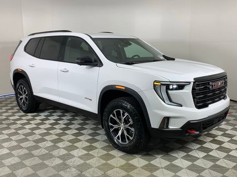 New 2026 GMC Acadia AT4 w/ Luxury Package image 10