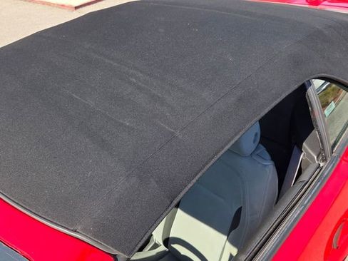 Used 2020 Chevrolet Camaro LT image 19