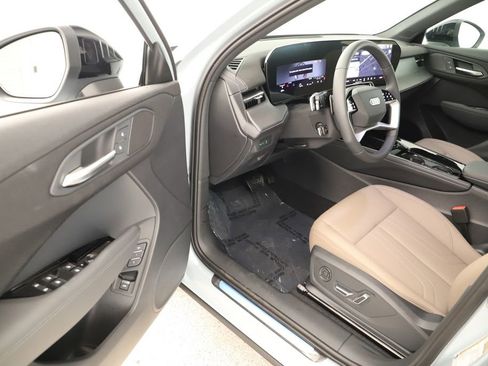 New 2026 Audi Q3 quattro 2.0T AWD/4WD image 14