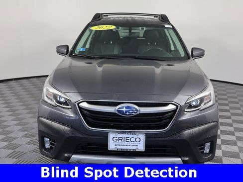 Used 2022 Subaru Outback Limited image 3