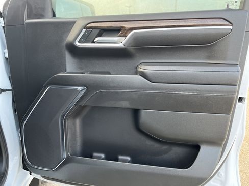 Used 2023 GMC Sierra 1500 Elevation image 22