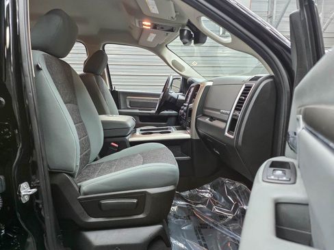 Used 2019 RAM 1500 Big Horn AWD/4WD image 17