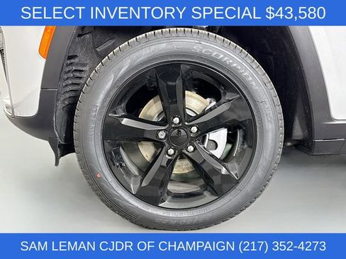 New 2026 Jeep Grand Cherokee Limited w/ Limited Altitude Package image 31