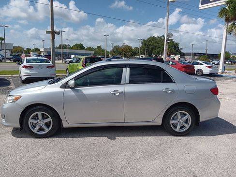 Used 2009 Toyota Corolla LE FWD image 4