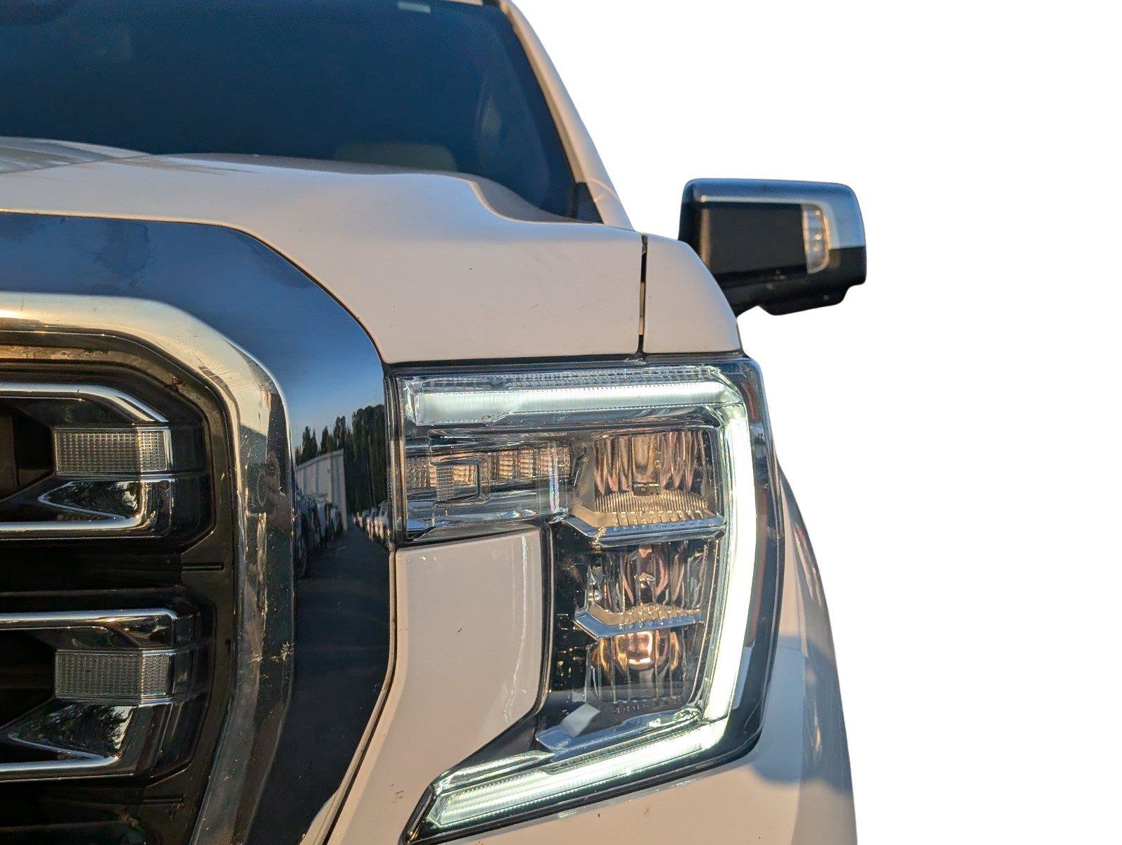 Used 2021 GMC Sierra 1500 SLT w/ SLT Premium Plus Package AWD/4WD image 13