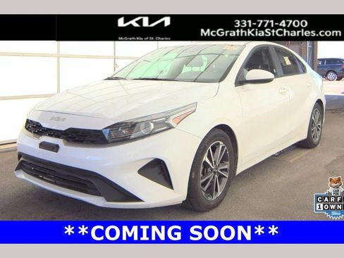Used 2023 Kia Forte LXS image 1