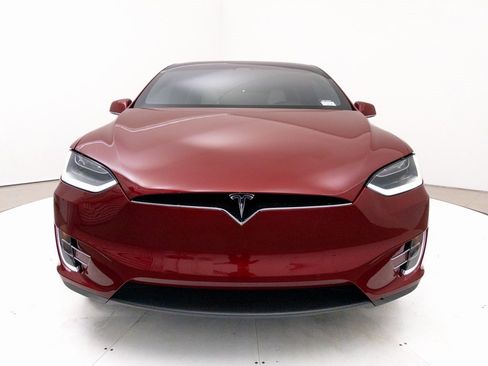 Used 2019 Tesla Model X Performance image 9