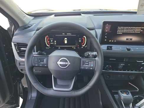 New 2026 Nissan Rogue Platinum w/ Platinum Premium Package image 17