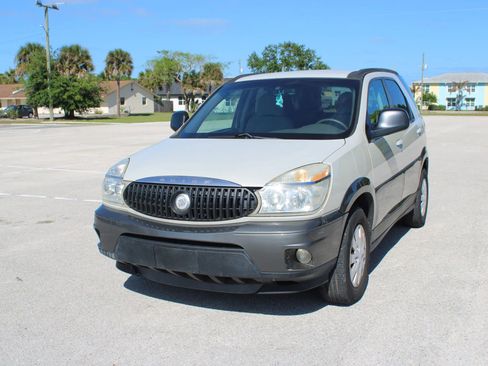 Used 2004 Buick Rendezvous CX image 10