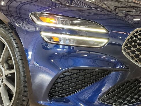 Used 2023 Genesis G70 2.0T RWD image 14