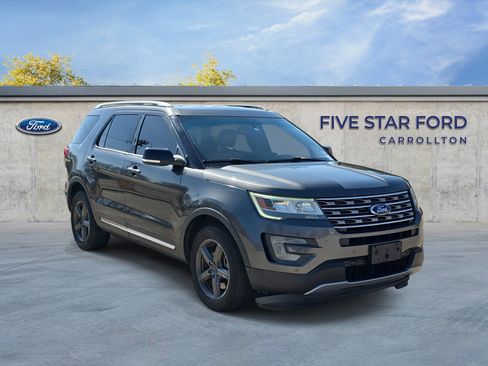 Used 2016 Ford Explorer XLT w/ Equipment Group 202A image 1